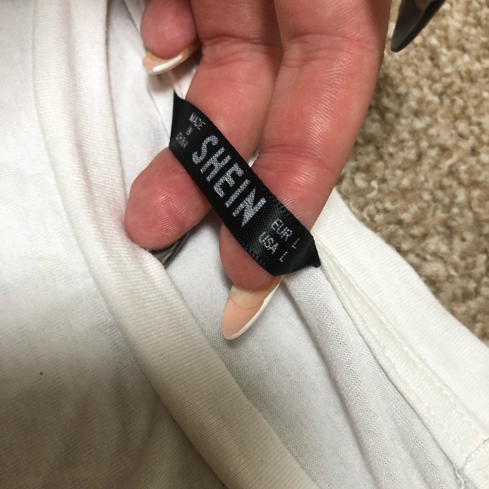 White T - Picture 3 of 3